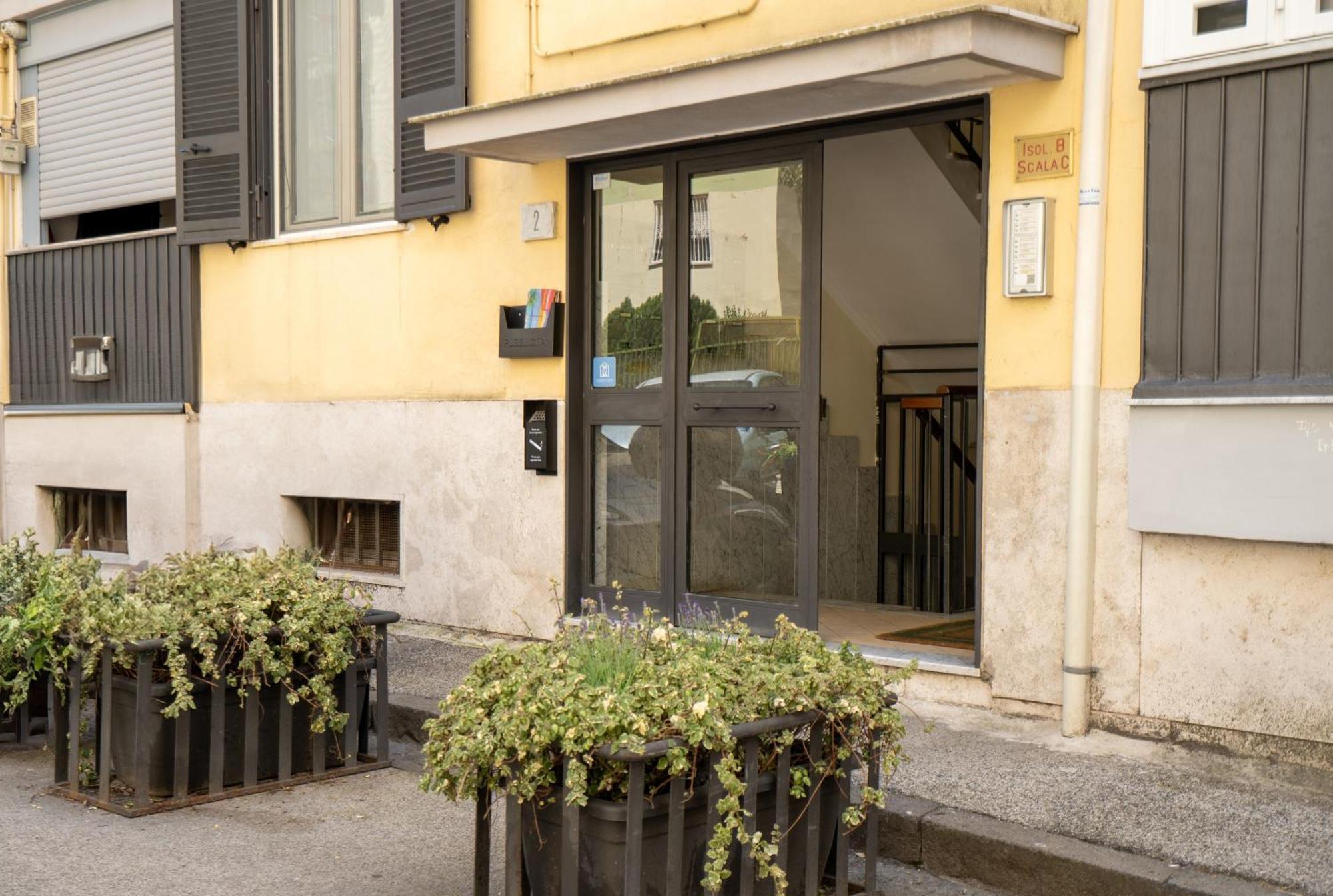 Vacuna Pleasant Rooms Napoli Exterior foto