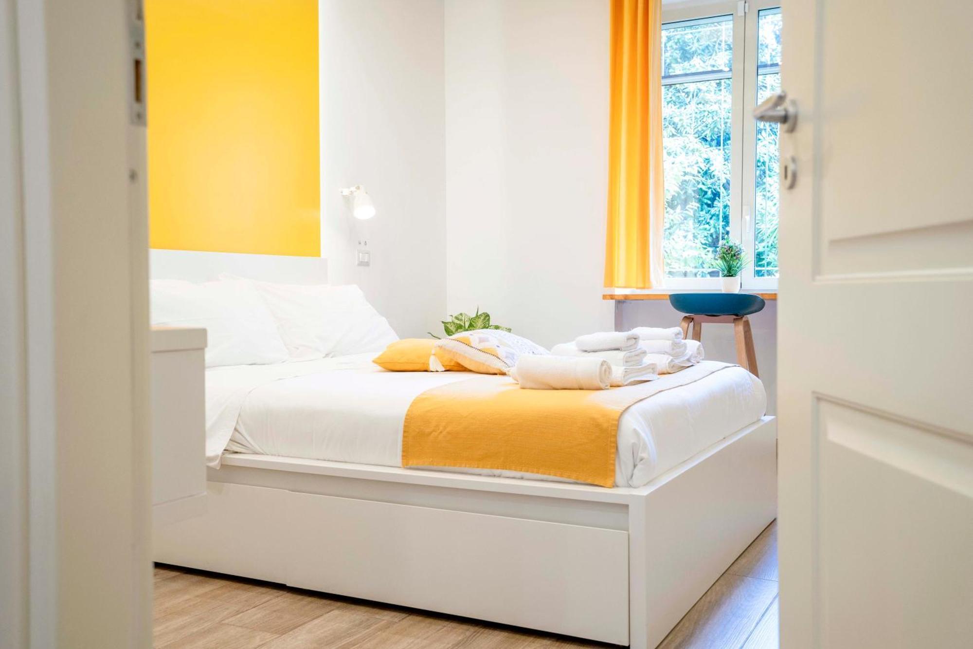 Vacuna Pleasant Rooms Napoli Exterior foto